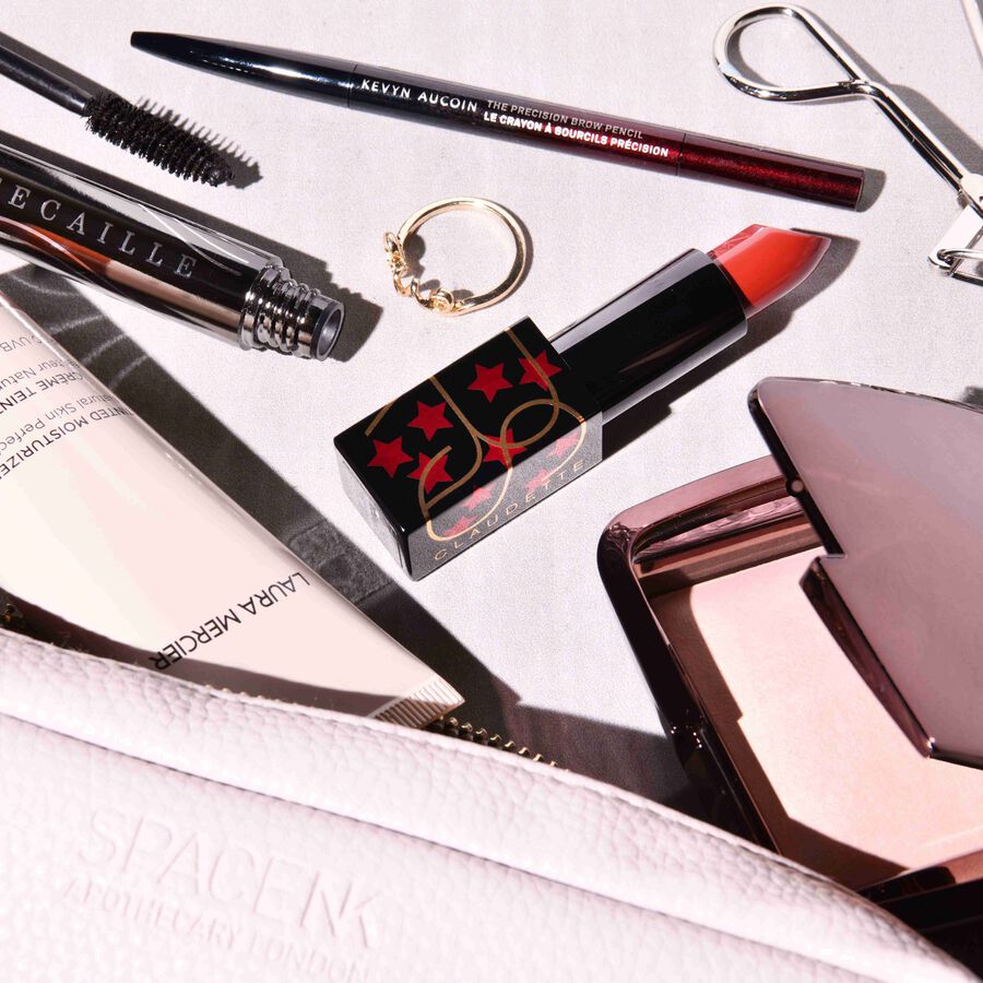 10 make-up essentials die je op elke leeftijd nodig hebt